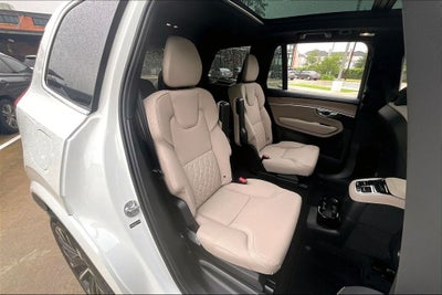 2026 Volvo XC90 Plug-In Hybrid T8 Plus 6 Passenger