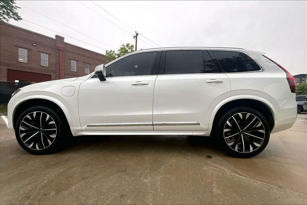 2026 Volvo XC90 Plug-In Hybrid T8 Plus 6 Passenger