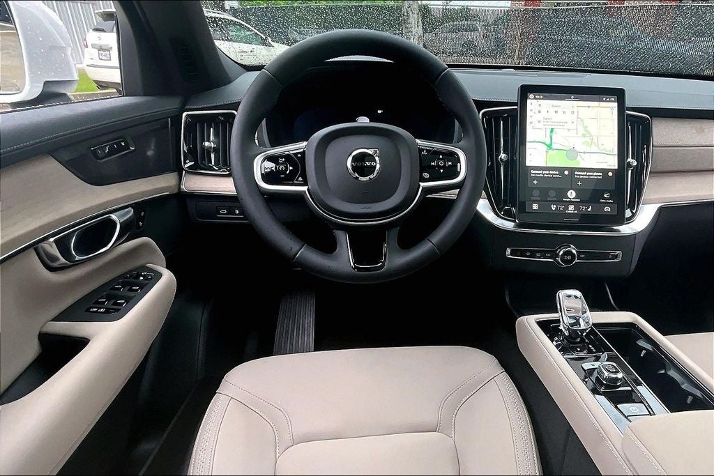 2026 Volvo XC90 Plug-In Hybrid T8 Plus 6 Passenger