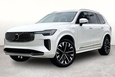 2026 Volvo XC90 Plug-In Hybrid T8 Plus 6 Passenger