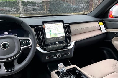 2026 Volvo XC90 Plug-In Hybrid T8 Plus 6 Passenger