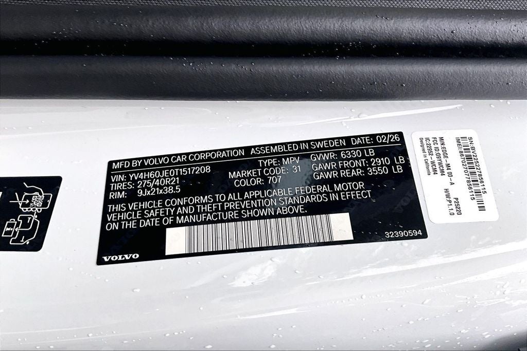 2026 Volvo XC90 Plug-In Hybrid T8 Plus 6 Passenger