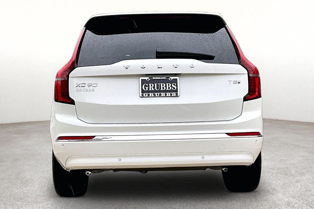 2026 Volvo XC90 Plug-In Hybrid T8 Plus 6 Passenger