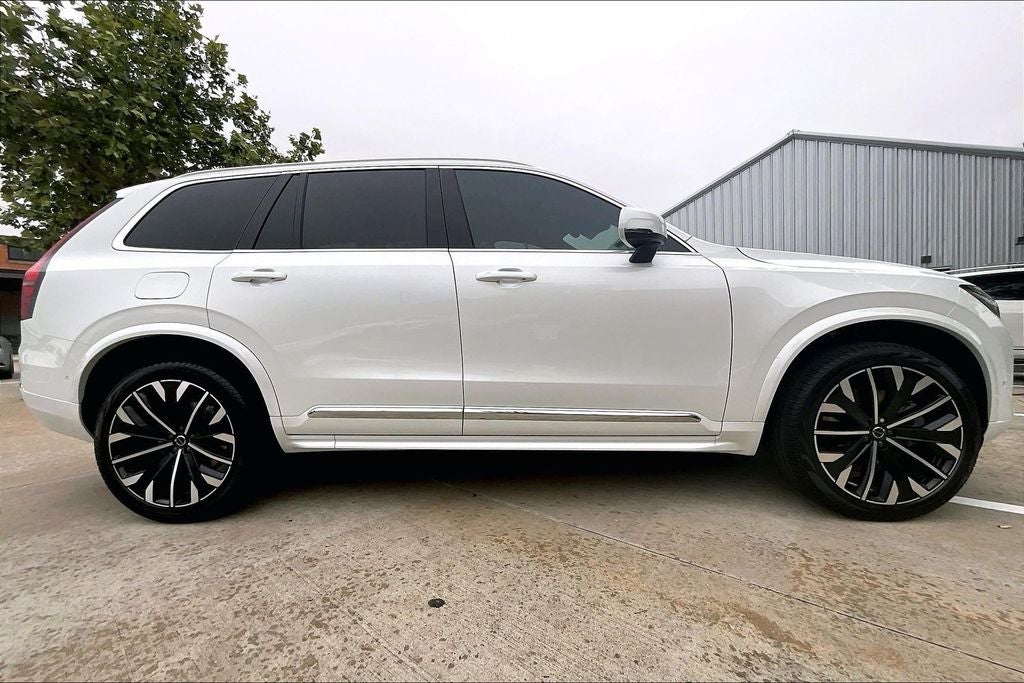 2026 Volvo XC90 Plug-In Hybrid T8 Plus 6 Passenger
