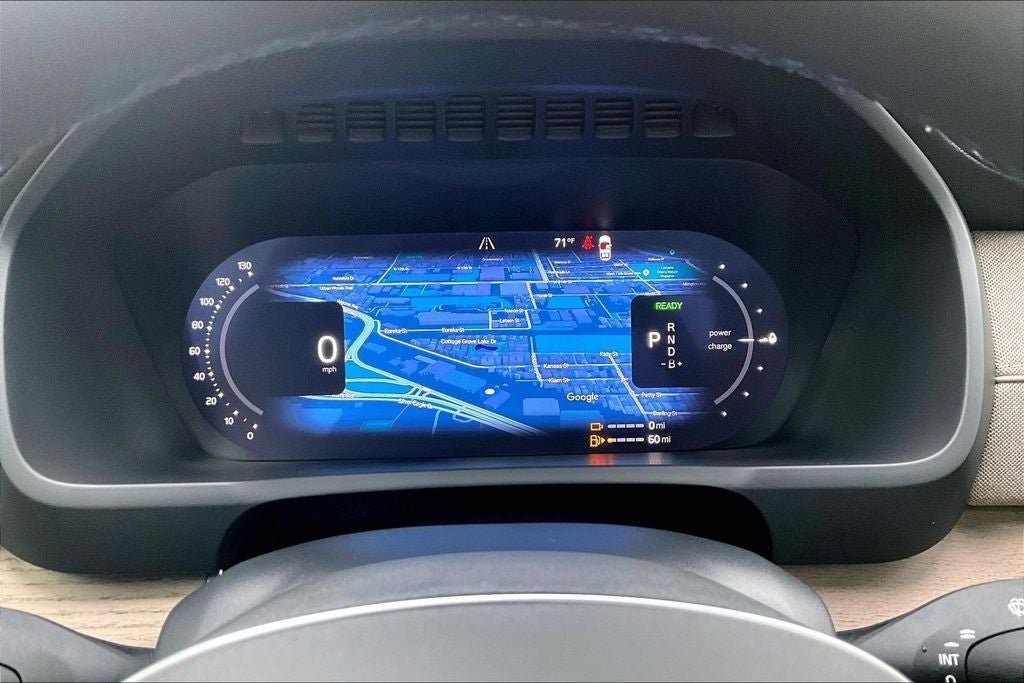 2026 Volvo XC90 Plug-In Hybrid T8 Plus 6 Passenger