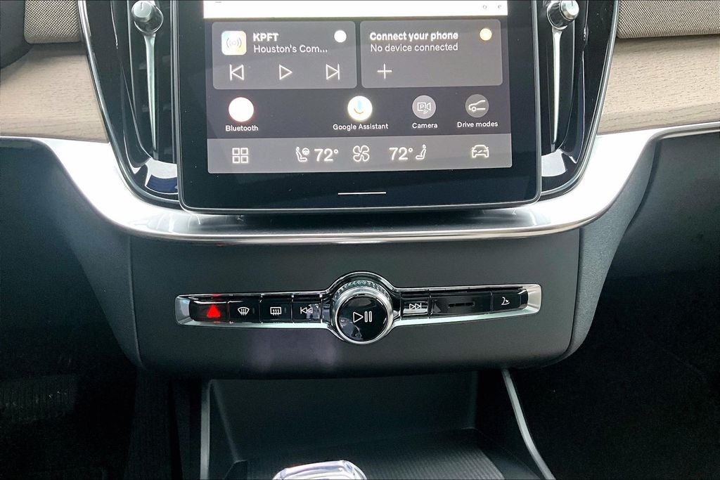 2026 Volvo XC90 Plug-In Hybrid T8 Plus 6 Passenger