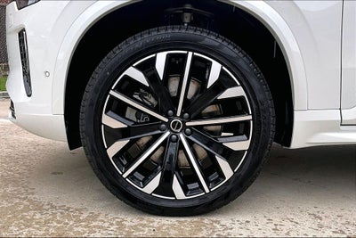 2026 Volvo XC90 Plug-In Hybrid T8 Plus 6 Passenger