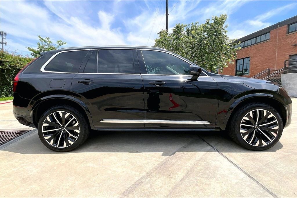 2026 Volvo XC90 Plug-In Hybrid T8 Plus 6 Passenger