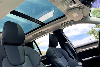 2026 Volvo XC90 Plug-In Hybrid T8 Plus 6 Passenger