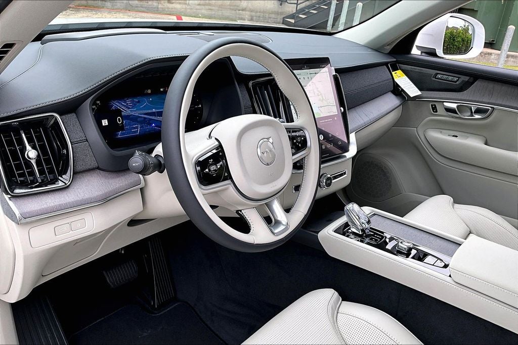 2026 Volvo XC90 Plug-In Hybrid T8 Ultra 6 Passenger