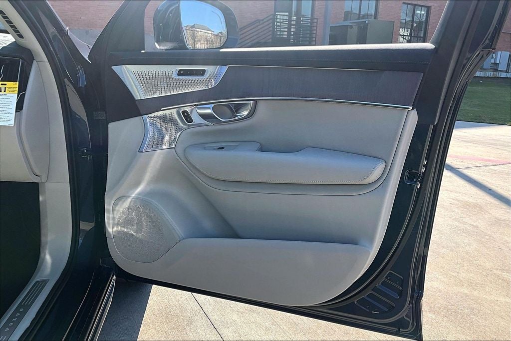 2026 Volvo XC90 Plug-In Hybrid T8 Ultra 6 Passenger