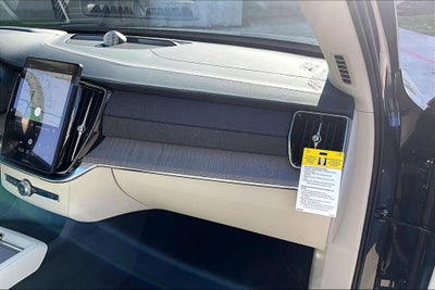 2026 Volvo XC90 Plug-In Hybrid T8 Ultra 6 Passenger