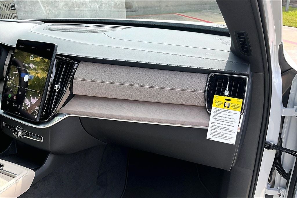2026 Volvo XC90 Plug-In Hybrid T8 Ultra