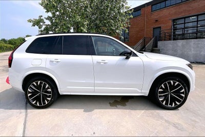 2026 Volvo XC90 Plug-In Hybrid T8 Ultra