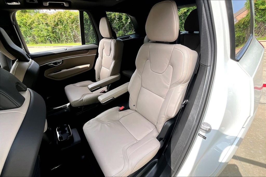 2026 Volvo XC90 Plug-In Hybrid T8 Ultra