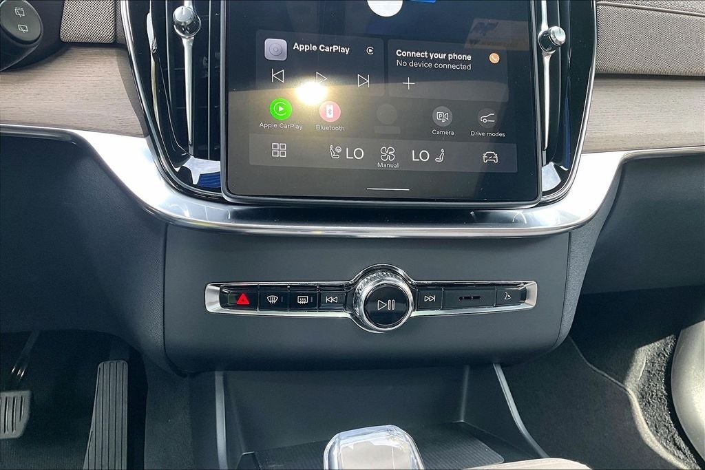 2026 Volvo XC90 Plug-In Hybrid T8 Ultra