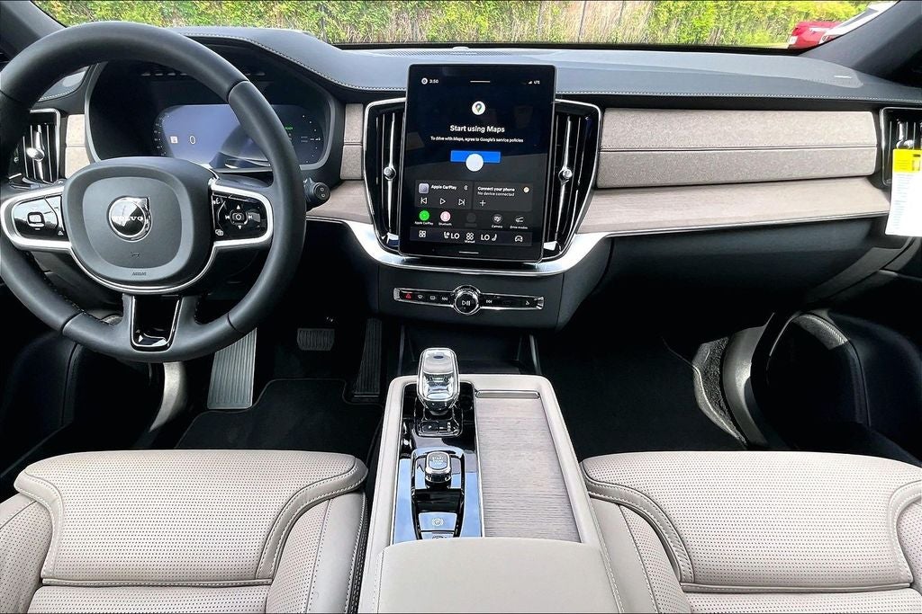 2026 Volvo XC90 Plug-In Hybrid T8 Ultra