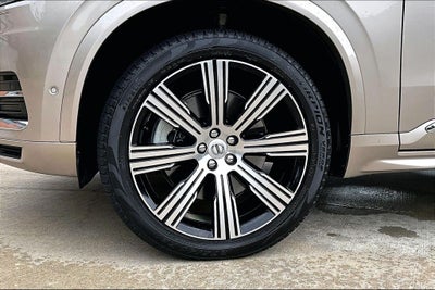 2024 Volvo XC90 Recharge Plug-In Hybrid Ultimate