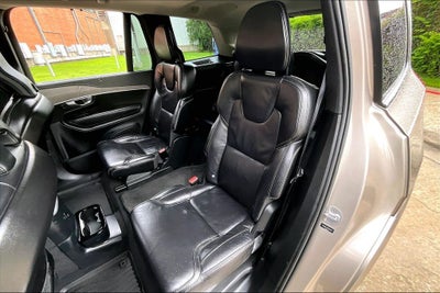 2024 Volvo XC90 Recharge Plug-In Hybrid Ultimate