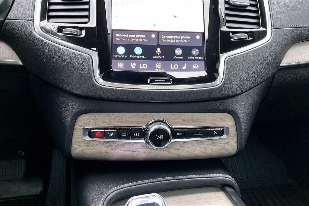 2024 Volvo XC90 Recharge Plug-In Hybrid Ultimate