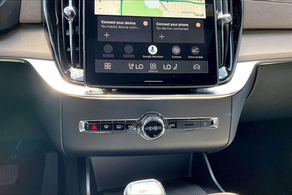 2026 Volvo XC90 Plug-In Hybrid T8 Plus 7 Passenger
