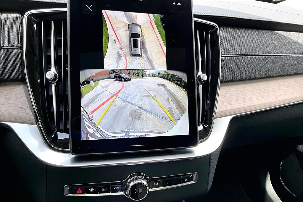 2026 Volvo XC90 Plug-In Hybrid T8 Plus 7 Passenger