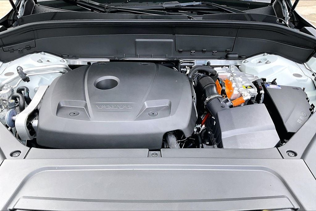 2026 Volvo XC90 Plug-In Hybrid T8 Plus 7 Passenger