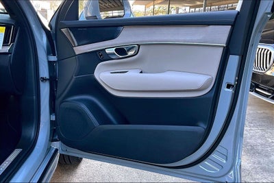 2026 Volvo XC90 Plug-In Hybrid T8 Plus 7 Passenger