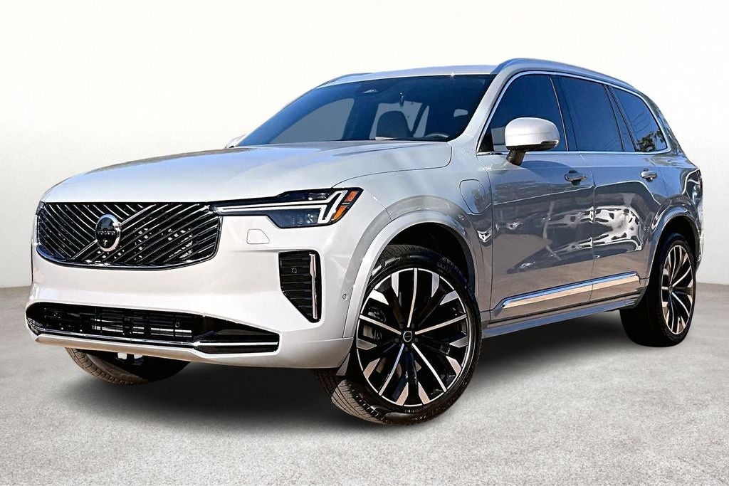 2026 Volvo XC90 Plug-In Hybrid T8 Plus 7 Passenger