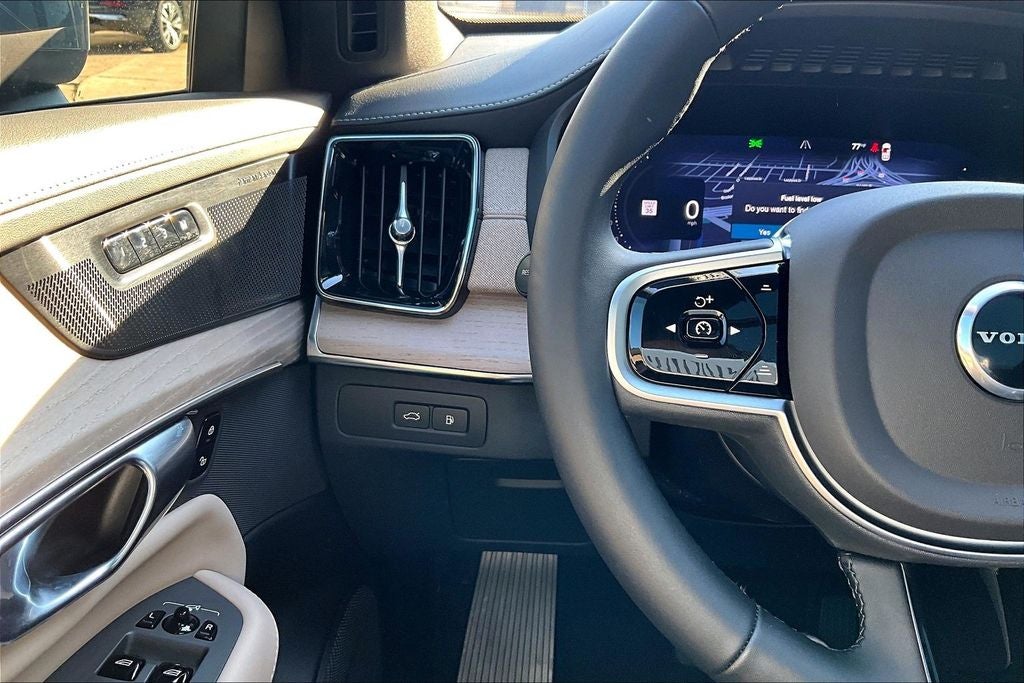 2026 Volvo XC90 Plug-In Hybrid T8 Plus 7 Passenger