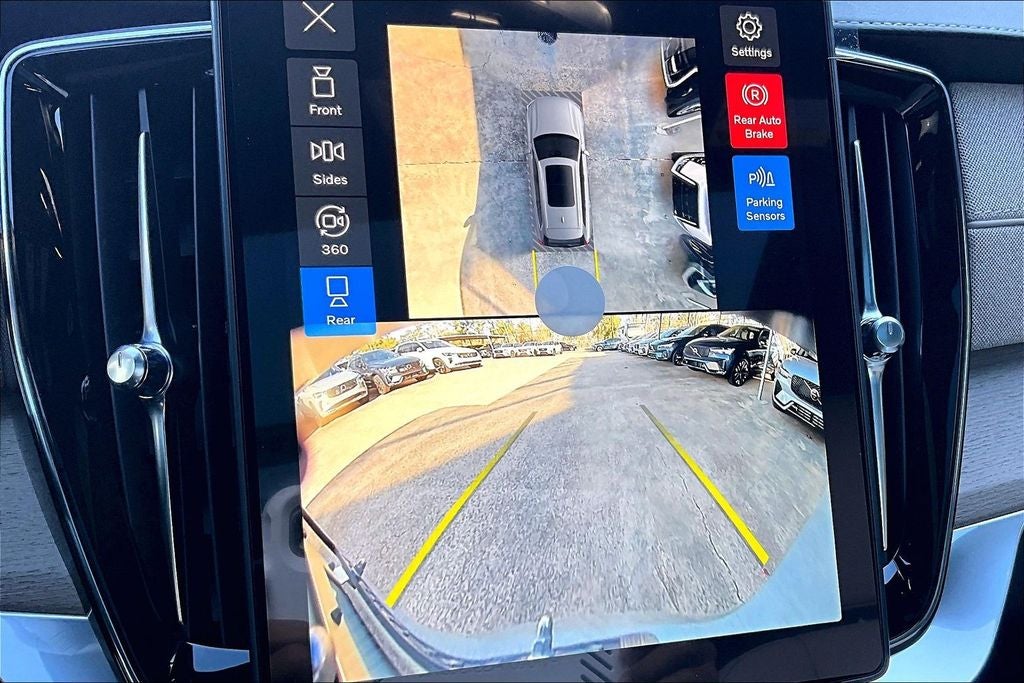 2026 Volvo XC90 Plug-In Hybrid T8 Plus 7 Passenger