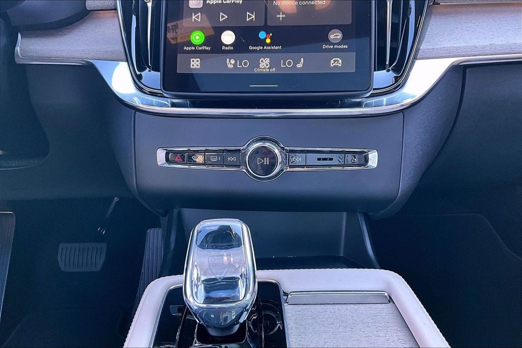 2026 Volvo XC90 Plug-In Hybrid T8 Plus 7 Passenger