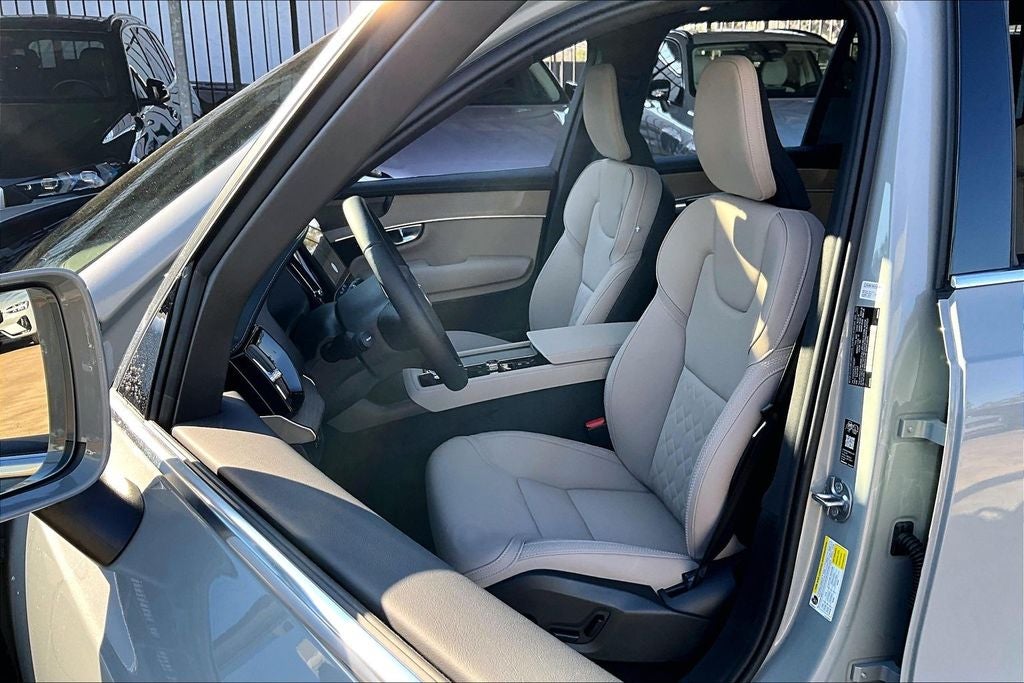 2026 Volvo XC90 Plug-In Hybrid T8 Plus 7 Passenger