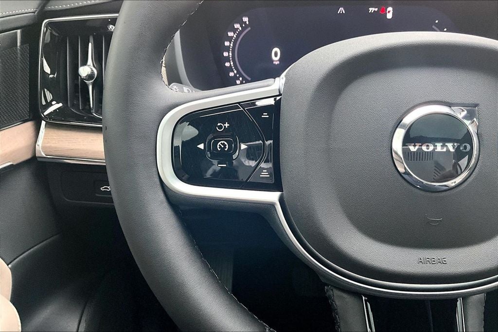 2026 Volvo XC90 Plug-In Hybrid T8 Plus 7 Passenger