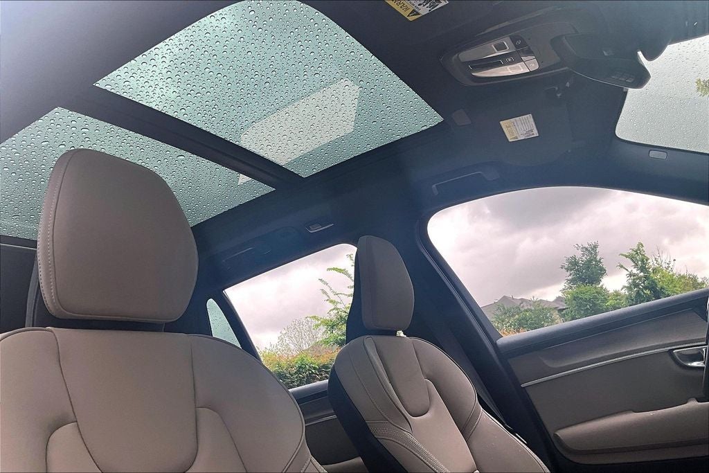 2026 Volvo XC90 Plug-In Hybrid T8 Plus 7 Passenger