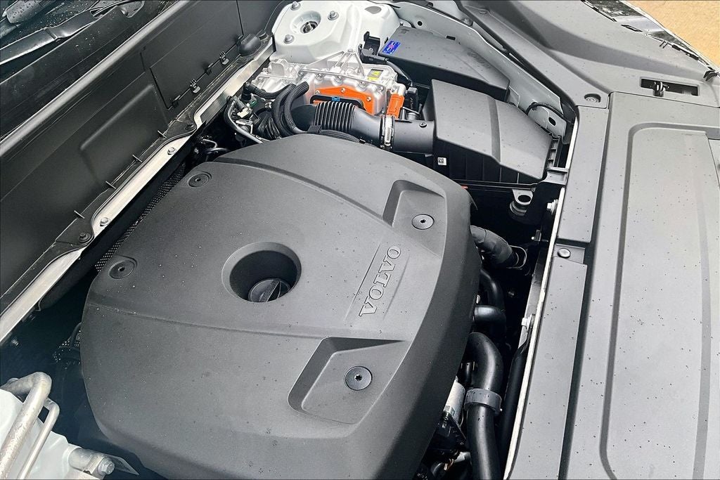 2026 Volvo XC90 Plug-In Hybrid T8 Plus 7 Passenger
