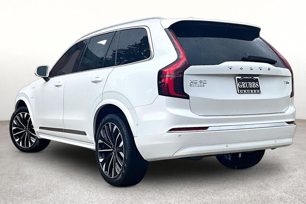 2026 Volvo XC90 Plug-In Hybrid T8 Plus 7 Passenger