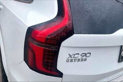 2026 Volvo XC90 Plug-In Hybrid T8 Plus 7 Passenger