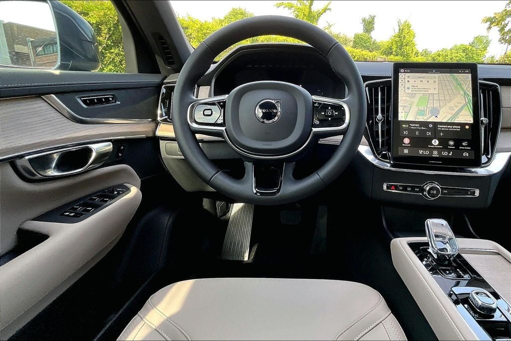 2026 Volvo XC90 Plug-In Hybrid T8 Plus 7 Passenger