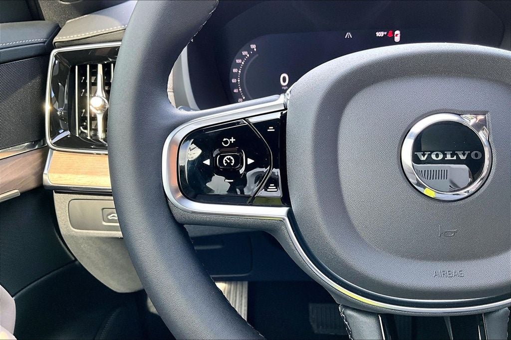 2026 Volvo XC90 Plug-In Hybrid T8 Plus 7 Passenger