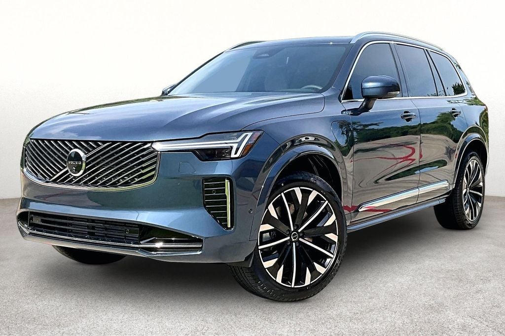 2026 Volvo XC90 Plug-In Hybrid T8 Plus 7 Passenger