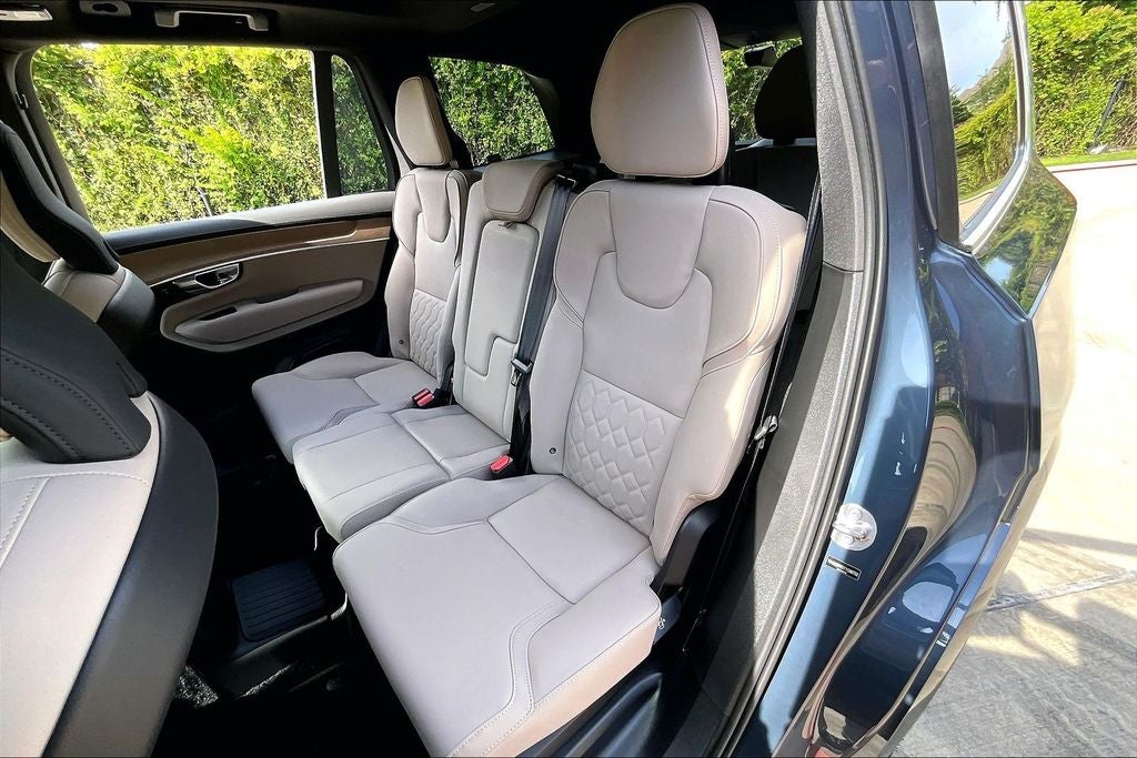 2026 Volvo XC90 Plug-In Hybrid T8 Plus 7 Passenger