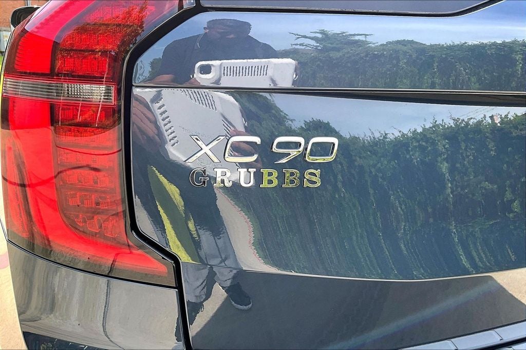 2026 Volvo XC90 Plug-In Hybrid T8 Plus 7 Passenger