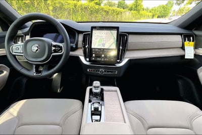 2026 Volvo XC90 Plug-In Hybrid T8 Plus 7 Passenger