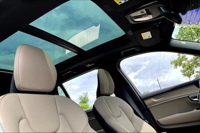 2026 Volvo XC90 Plug-In Hybrid T8 Plus 7 Passenger