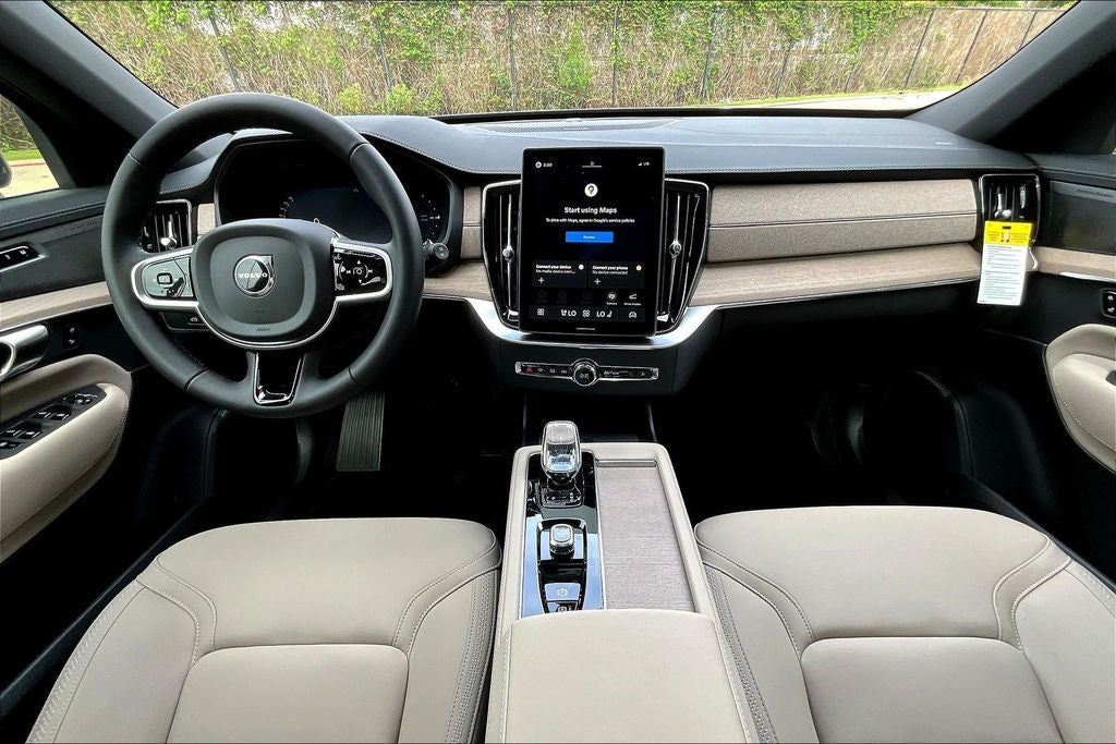 2026 Volvo XC90 Plug-In Hybrid T8 Plus 7 Passenger