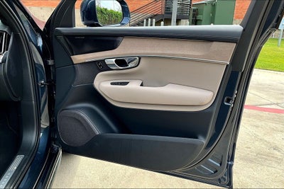 2026 Volvo XC90 Plug-In Hybrid T8 Plus 7 Passenger