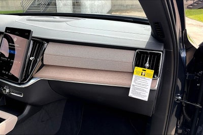 2026 Volvo XC90 Plug-In Hybrid T8 Plus 7 Passenger