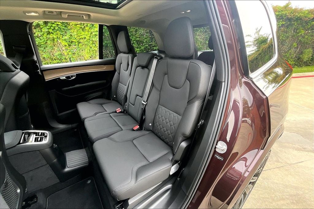 2026 Volvo XC90 Plug-In Hybrid T8 Plus 7 Passenger