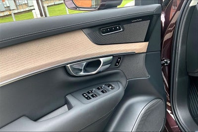2026 Volvo XC90 Plug-In Hybrid T8 Plus 7 Passenger